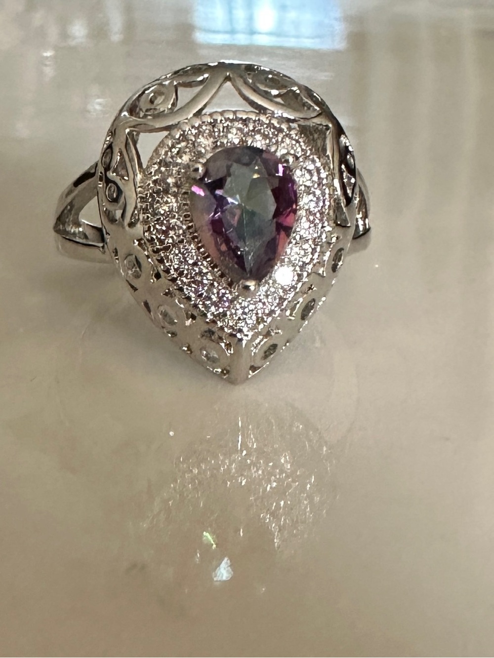 Silver Teardrop Ring with multi-Purple Center Stone - Women's Jewelry*size 7*